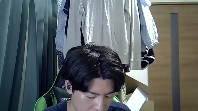 Snapshot of aokunvvv chatting on September 26, 2025, 10:55 am aokunvvv online show from September 26, 2025, 10:55 am