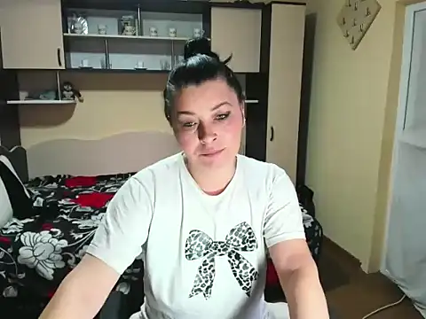 Soffy Skye online show from March 13, 2026, 5:56 am