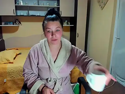 Soffy Skye online show from April 3, 2026, 4:30 am