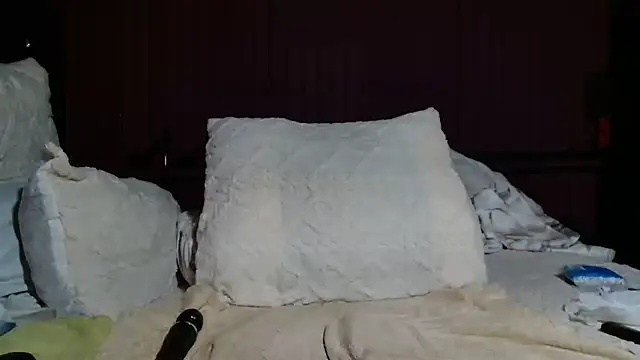 Bustyboobs02xx online show from July 16, 2026, 3:31 pm