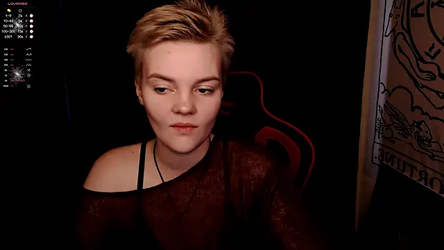 KrisNeal online show from November 3, 2025, 10:19 am