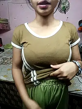 Hotcp6 online show from April 24, 2026, 5:15 pm