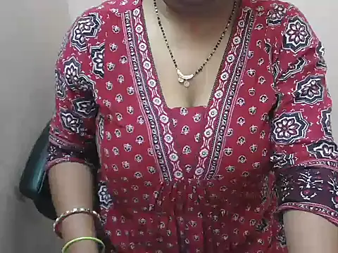 bold naina online show from November 28, 2025, 4:01 am