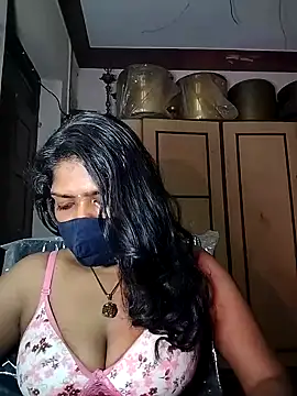 Snapshot of Tamil_Kavitha chatting on July 4, 2026, 7:29 pm Tamil Kavitha online show from July 4, 2026, 7:29 pm