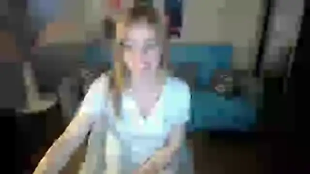 shy hot cat online show from November 17, 2025, 11:03 am