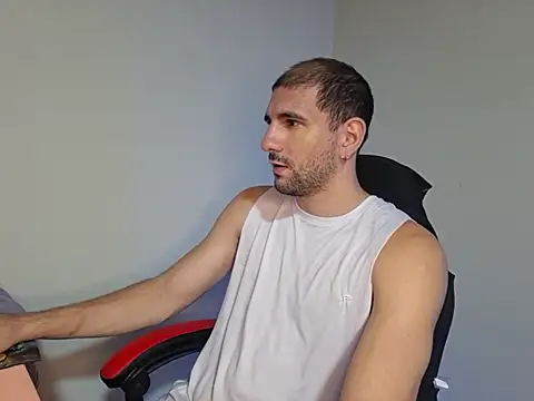 Snapshot of ObeyLust chatting on February 17, 2026, 3:26 am ObeyLust online show from February 17, 2026, 3:26 am