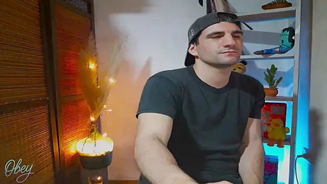 ObeyLust online show from September 26, 2025, 3:46 am