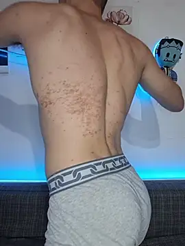 Snapshot of ObeyLust chatting on December 14, 2025, 8:14 pm ObeyLust online show from December 14, 2025, 8:14 pm