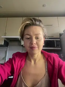 MartaLuna  online show from January 10, 2026, 10:10 am