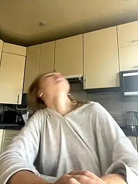 MartaLuna  online show from October 26, 2025, 8:26 am