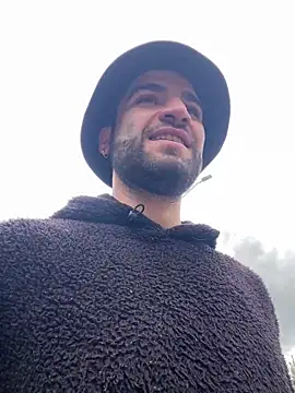 juan hairy online show from May 7, 2026, 4:21 pm