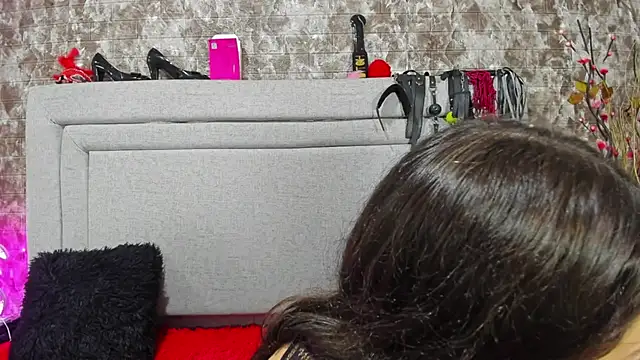 KatyVelvet online show from November 20, 2025, 3:07 am