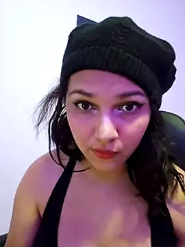 MaoMaoLa online show from November 23, 2025, 5:50 am