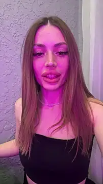 Elizabeth Tay online show from February 6, 2026, 5:31 pm