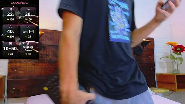 JhosuaVega online show from October 2, 2025, 2:04 am