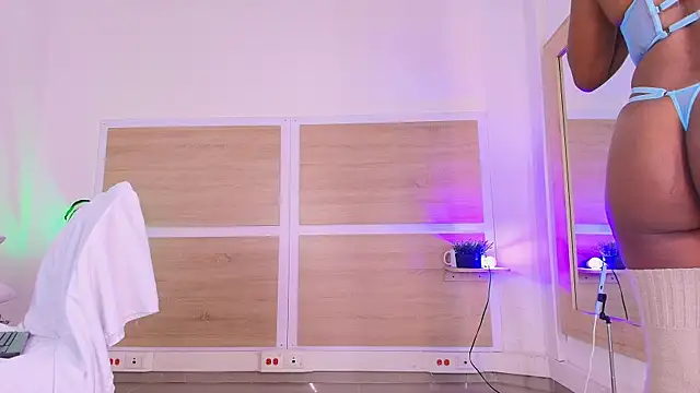 Snapshot of ValeryCortezm chatting on January 17, 2026, 1:04 pm ValeryCortezm online show from January 17, 2026, 1:04 pm