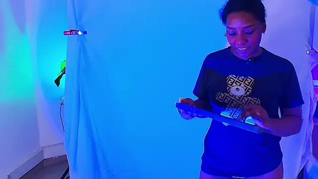 Snapshot of ValeryCortezm chatting on January 16, 2026, 12:42 pm ValeryCortezm online show from January 16, 2026, 12:42 pm