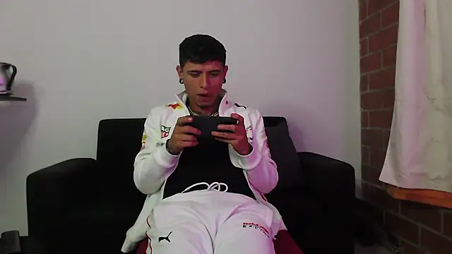 rickgraims online show from October 8, 2025, 3:41 am