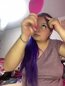 Emma  Fox  online show from September 30, 2025, 3:51 pm