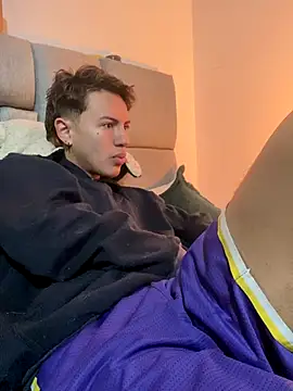 NaytonFreeman online show from January 7, 2026, 11:48 am