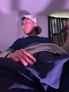 NaytonFreeman online show from December 16, 2025, 11:25 am