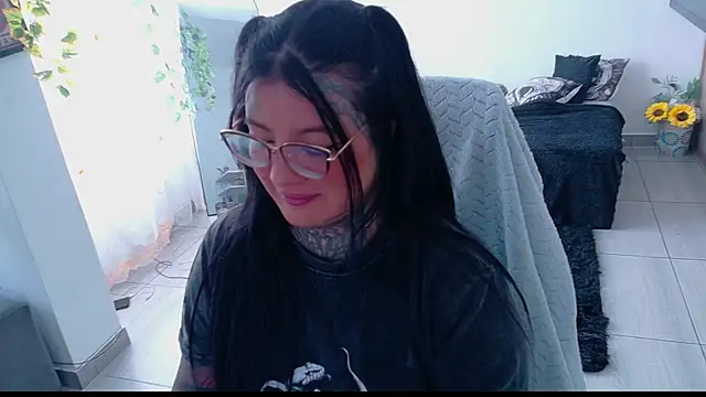 Unatatuada online show from September 16, 2025, 9:05 pm