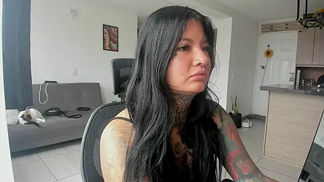 Unatatuada online show from May 29, 2026, 12:33 pm