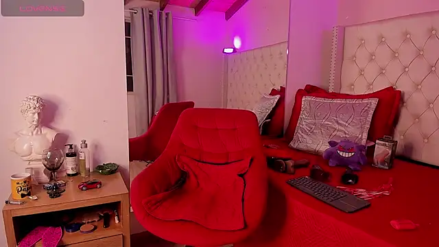 Maddy BigCock online show from October 21, 2025, 5:07 am