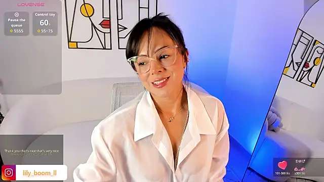 Lyliboomm online show from February 9, 2026, 10:08 pm