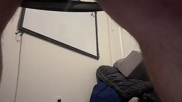 jasoncali305 online show from October 27, 2025, 6:36 am