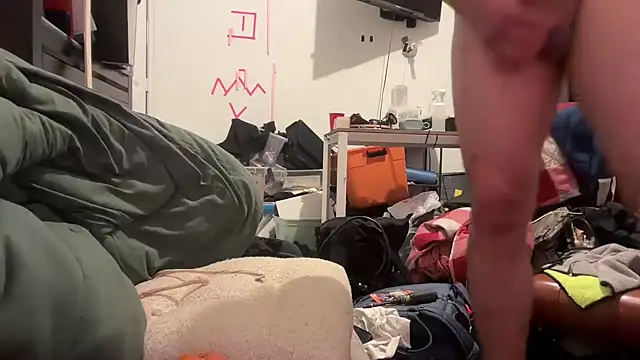 jasoncali305 online show from March 30, 2026, 5:42 am