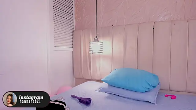 hannahst  online show from March 2, 2026, 8:16 pm