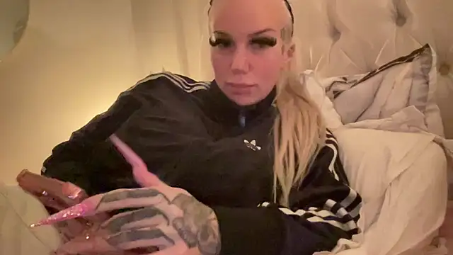 paulinaalatalo online show from March 24, 2026, 6:41 pm