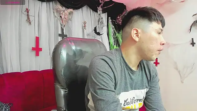 Nick Wolff online show from October 17, 2025, 3:43 am