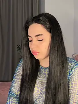 Snapshot of Andrestarr chatting on February 18, 2026, 7:54 pm Andrestarr online show from February 18, 2026, 7:54 pm