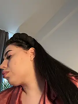 Snapshot of Andrestarr chatting on February 22, 2026, 1:35 pm Andrestarr online show from February 22, 2026, 1:35 pm