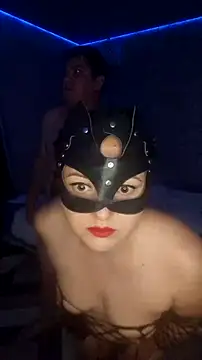 Lokomotivvv0707 online show from September 12, 2025, 2:01 am