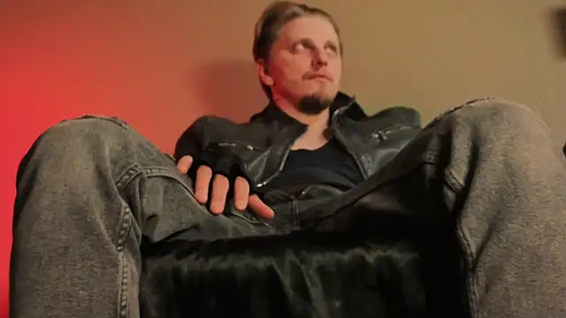 Snapshot of Vincent_Hardman chatting on February 5, 2026, 4:14 pm Vincent Hardman online show from February 5, 2026, 4:14 pm