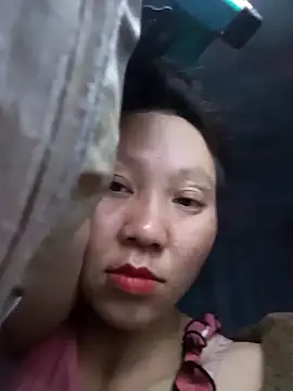 bonnie-00 online show from April 1, 2026, 2:47 pm