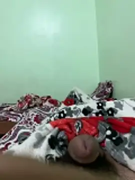 ali  ali210 online show from November 9, 2025, 4:11 pm