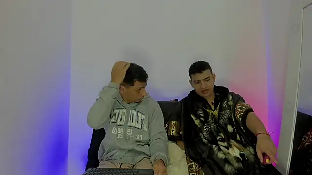 maykel and mike online show from October 16, 2025, 10:12 am