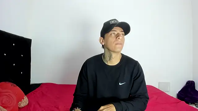 maykel and mike online show from January 15, 2026, 2:20 pm