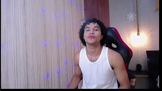 Snapshot of fire_drako_ chatting on February 9, 2026, 5:49 am fire drako online show from February 9, 2026, 5:49 am