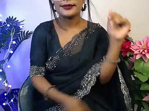 Naughtyy stripgirl online show from September 29, 2025, 8:47 pm