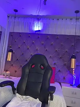 BunnyGlow50 online show from January 15, 2026, 11:57 am