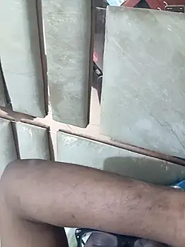 Elsuave28 online show from November 9, 2025, 11:42 pm