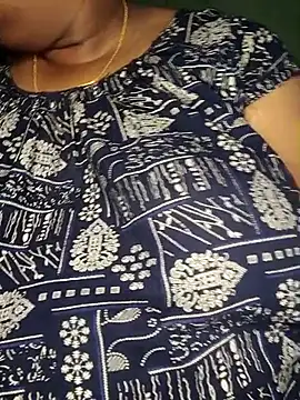 sonali134 online show from November 21, 2025, 6:07 pm