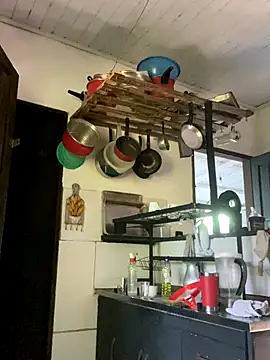 trustes00tribox online show from November 18, 2025, 9:45 am