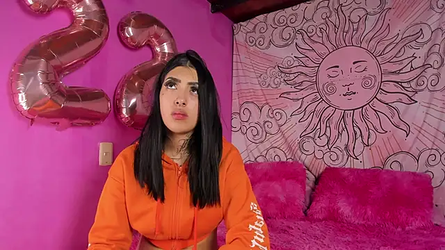 Snapshot of Missmoonstar chatting on September 15, 2025, 3:18 am Missmoonstar online show from September 15, 2025, 3:18 am