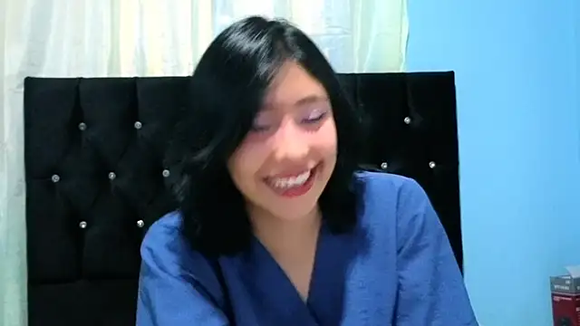 Sullyoonn online show from October 12, 2025, 10:55 pm